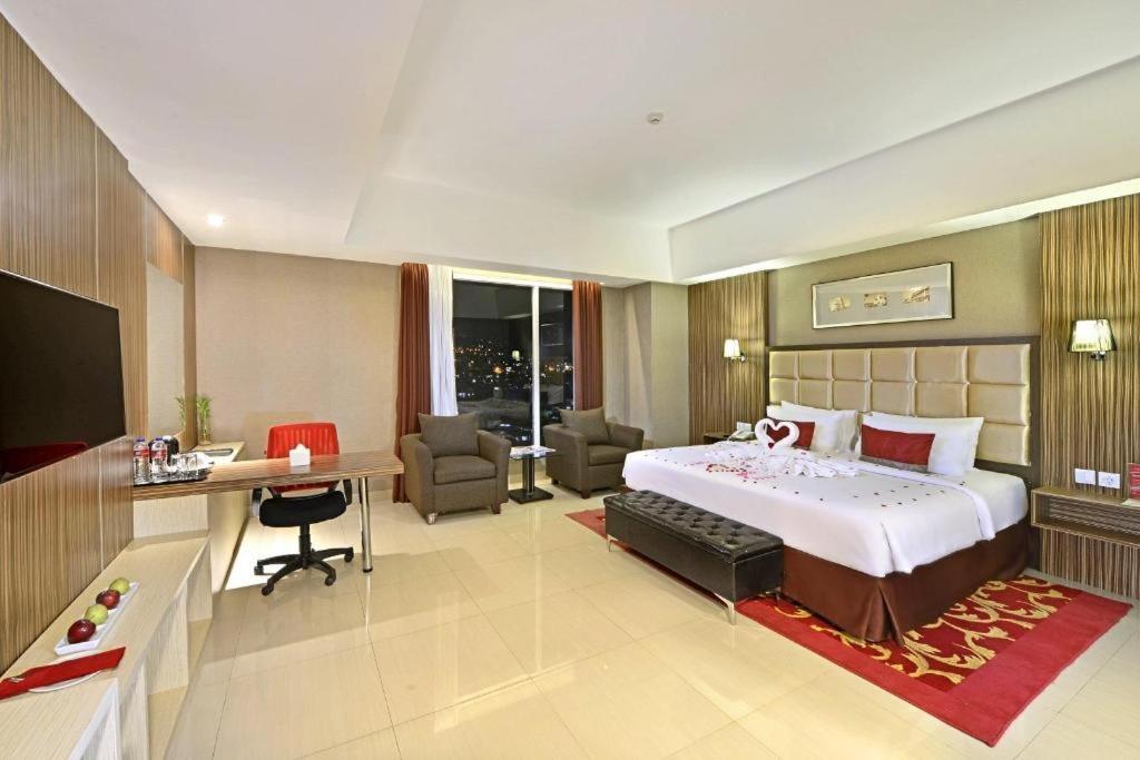 Travello Hotel Bandung Esterno foto