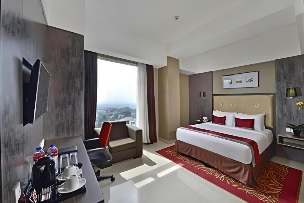 Travello Hotel Bandung Esterno foto