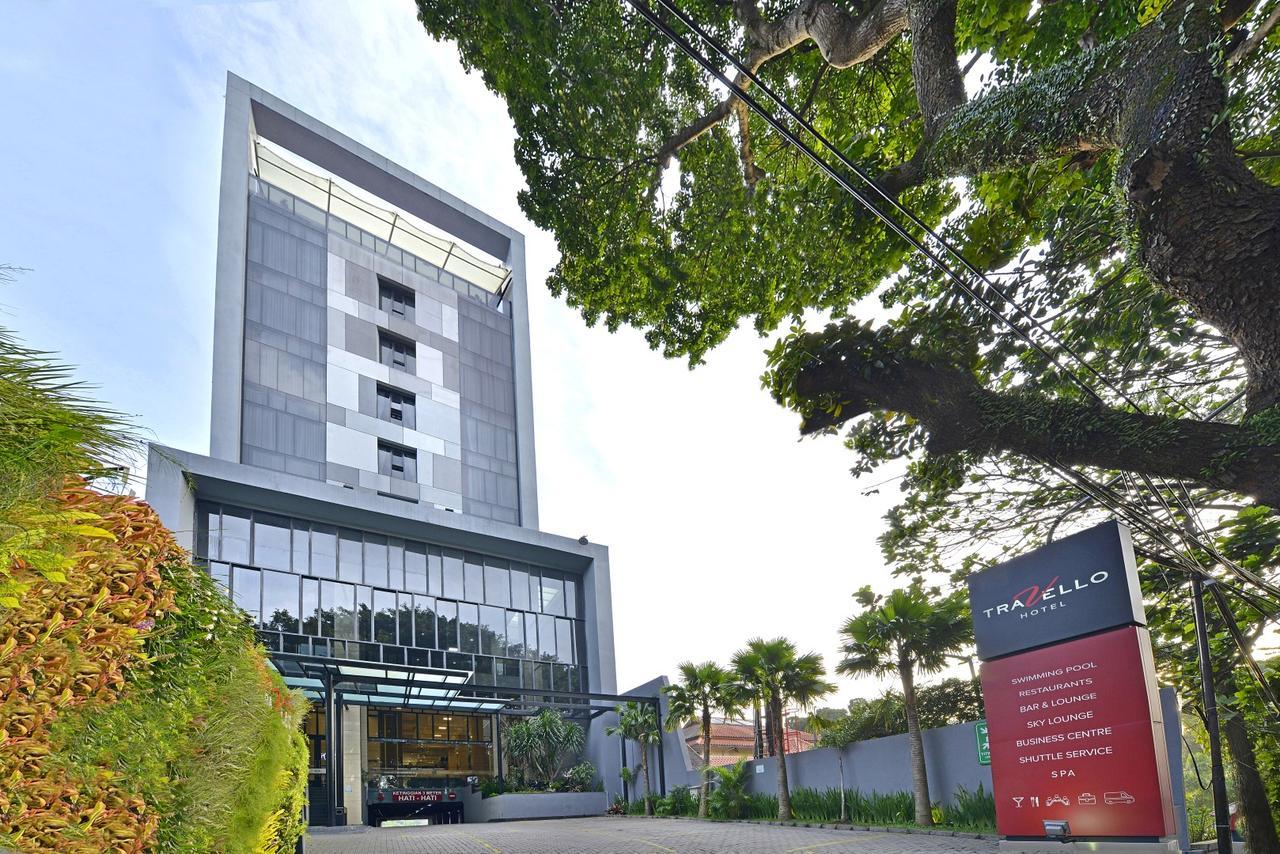 Travello Hotel Bandung Esterno foto